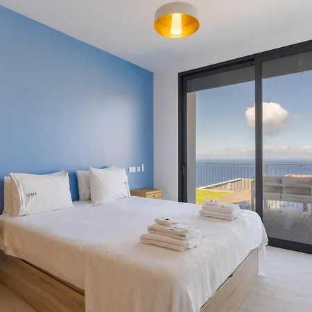 Casa Mozart I Sea View, Pool & Ac Retreat *