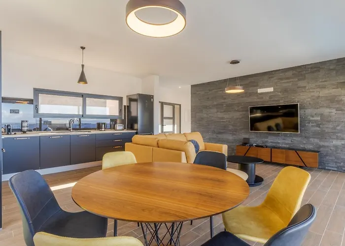 Вилла Casa Mozart I Estreito Da Calheta